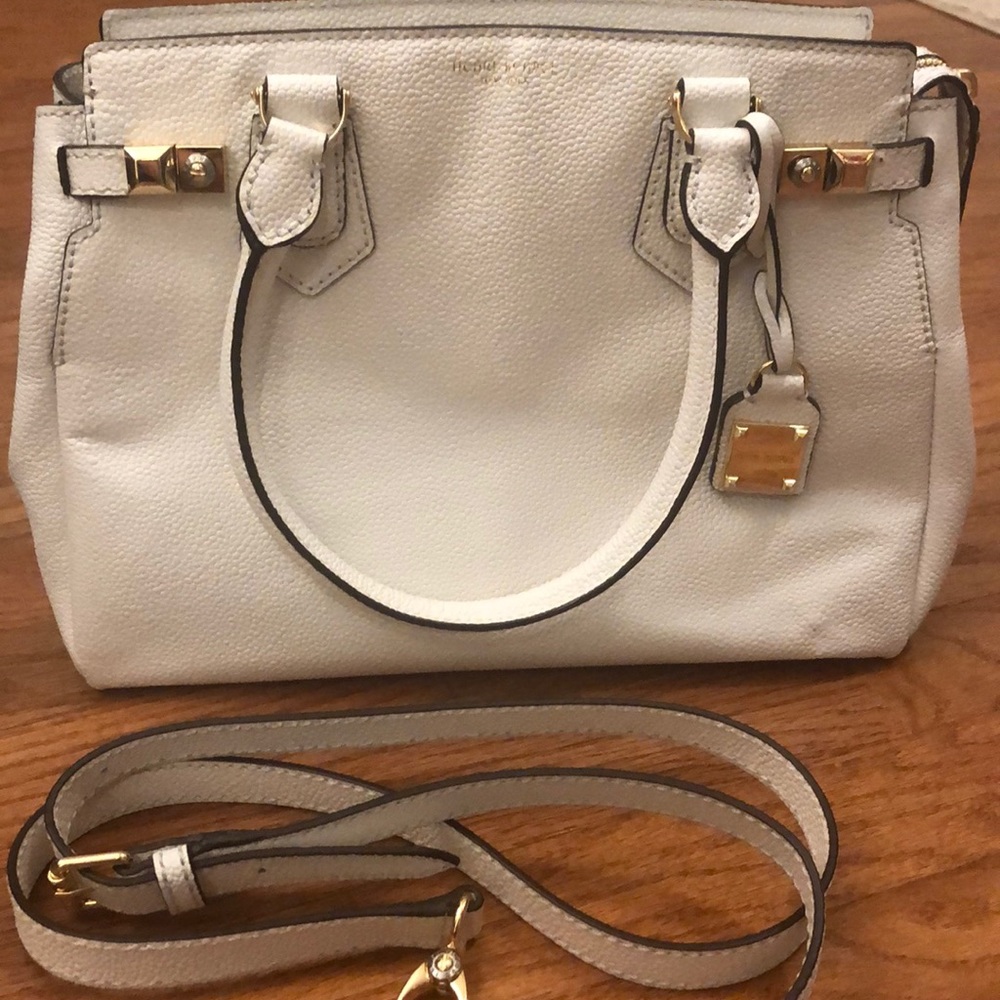Henri Bendel purse